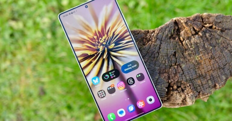 Galaxy S26 Plus Display